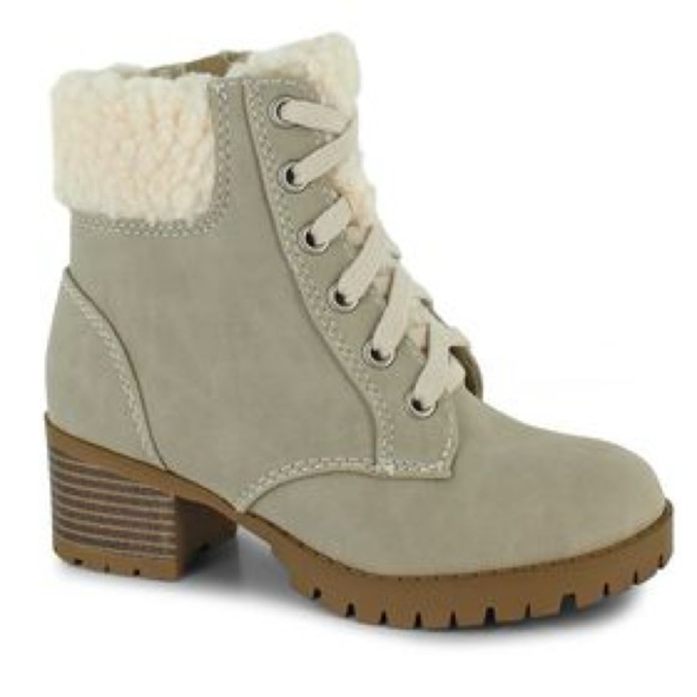 Sand Sherpa Lined Boots